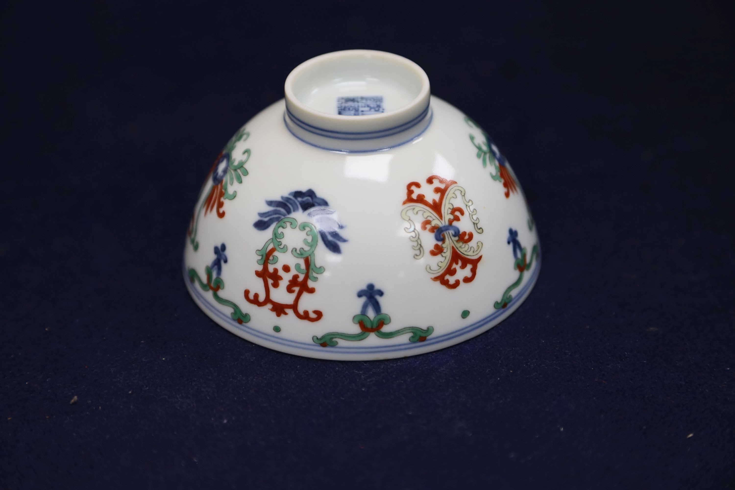 A Chinese cloisonne doucai bowl, 10.4cm and a famille rose dish